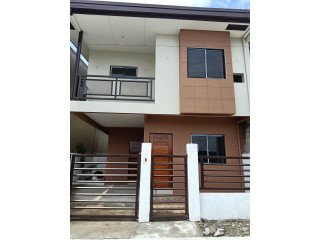 House For Sale in Multinational Village Paranaque